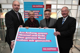 Minister Bode, Sybille Hahn-Wienhold, Rüdiger Leitlof und Kammerpräsident Heitmüller beim Kampagnenstart